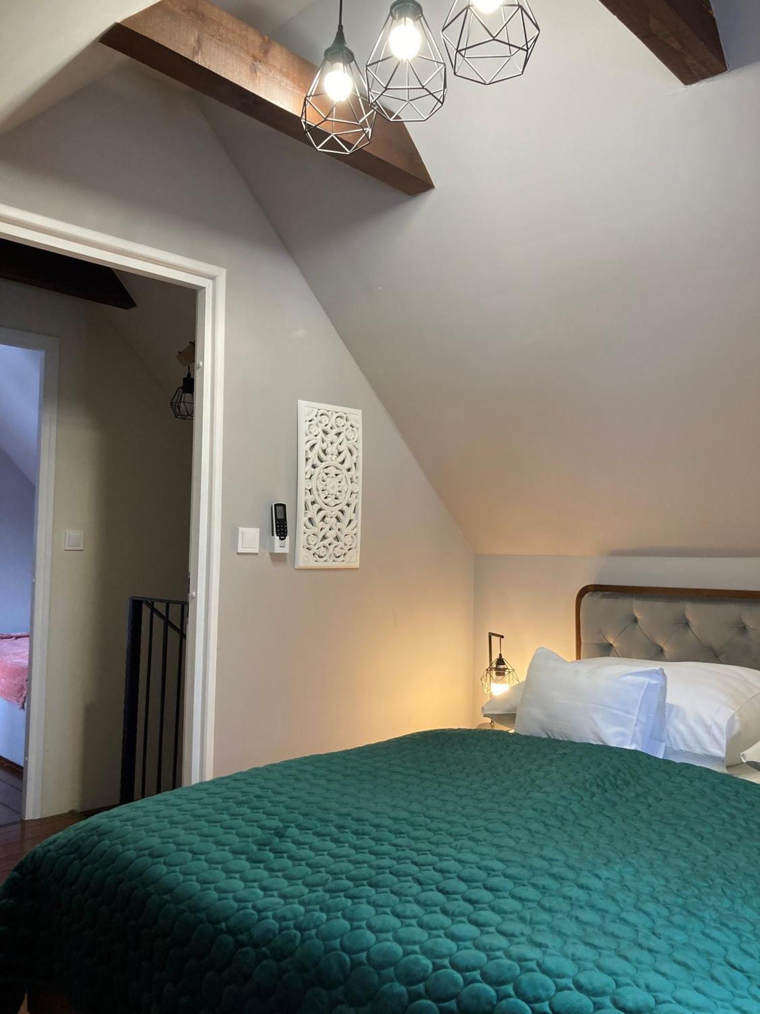 Aparthotel Zsoka Fogadoja Szentantalfa Esterno foto